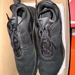 Nike Air Max Motion 2 Mens Shoes 7.5